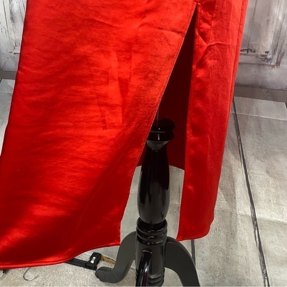 Skies Are Blue Medium One Shoulder Long Sleeve Solid Red Dress Satin Midi Slit - Picture 4 of 12